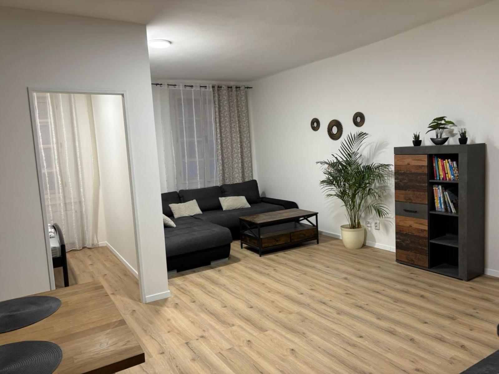 Apartment Am Schlosspark 2 Cheb Eksteriør bilde