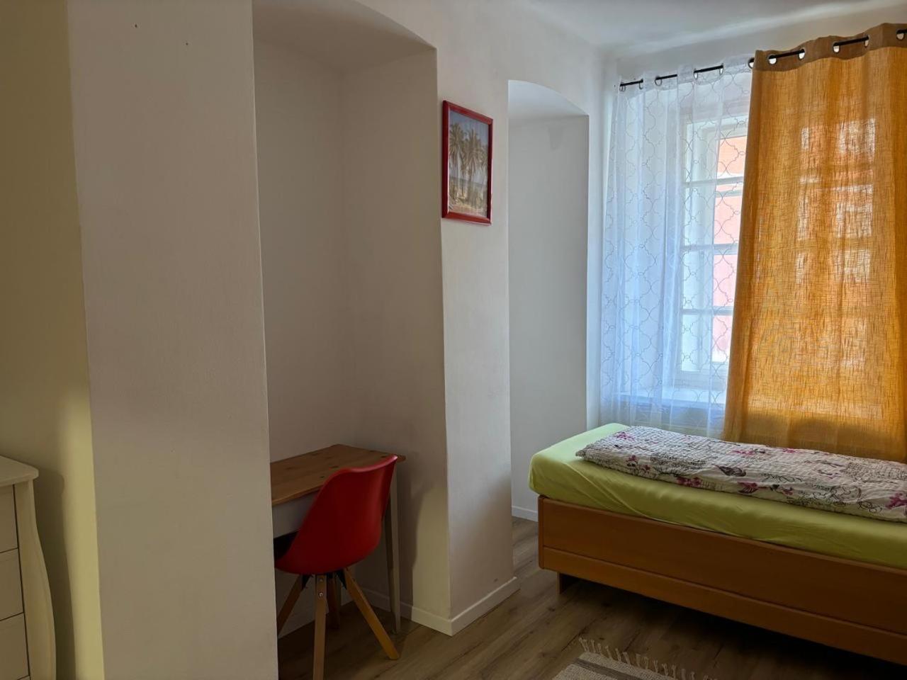 Apartment Am Schlosspark 2 Cheb Eksteriør bilde